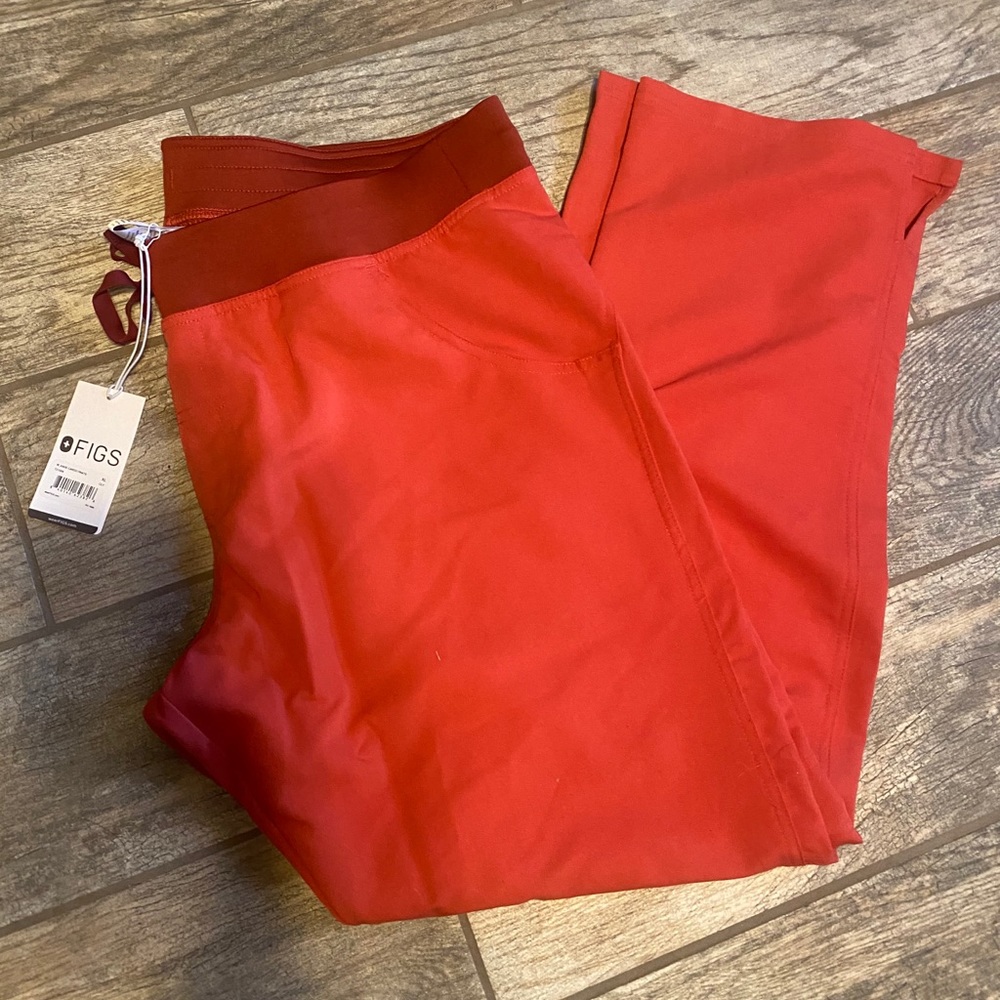 -Figs scrub pants